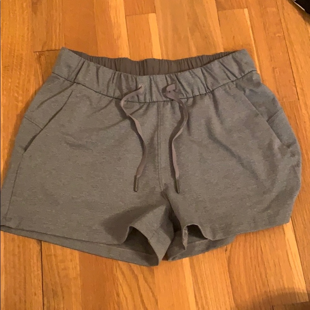 NWOT LULULEMON GREY SHORTS